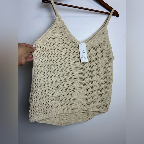 NWT Tula J Leylanie Sweater Tank Women Sz M Crochet Knit Tan V-Neck minimalist - Picture 4 of 10